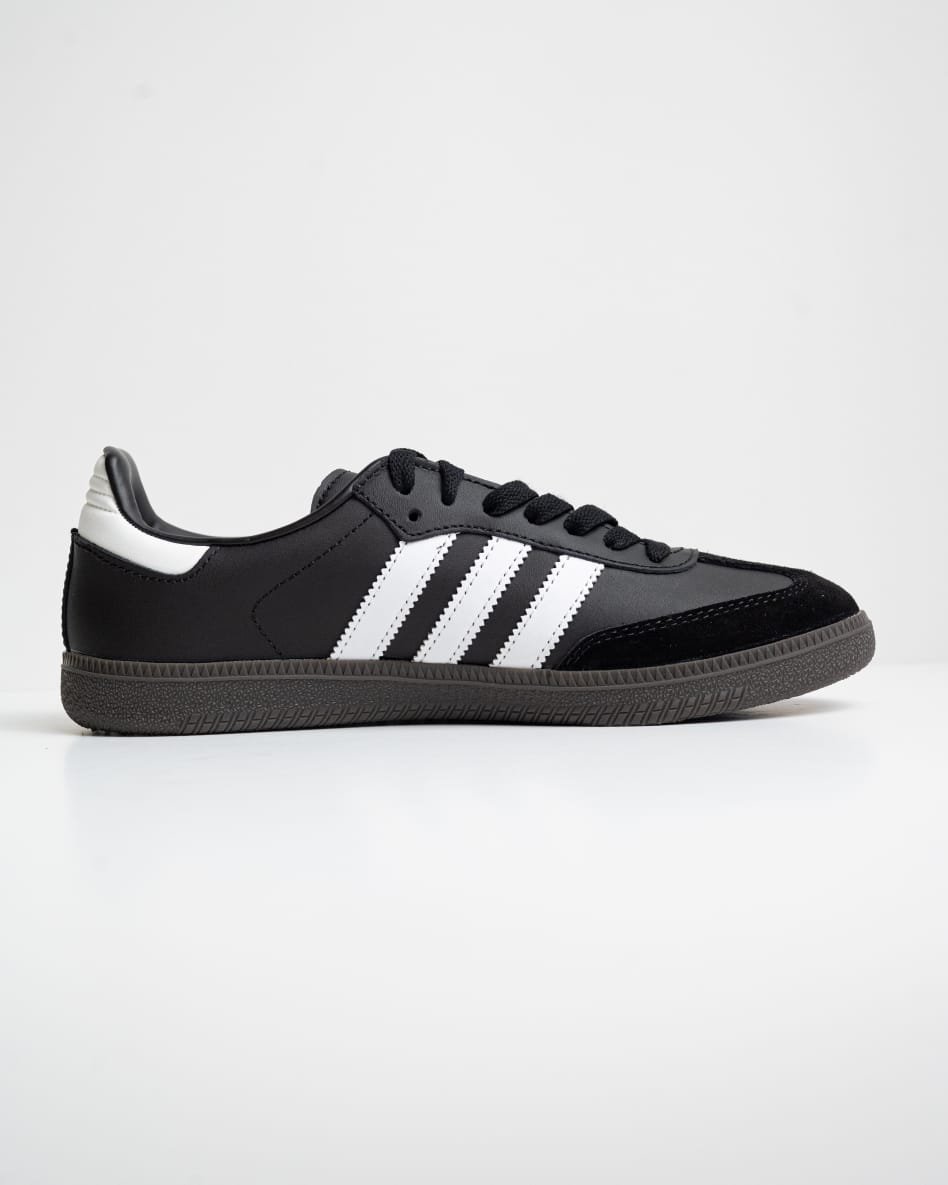 Adidas Samba OG shoes in black with white stripes